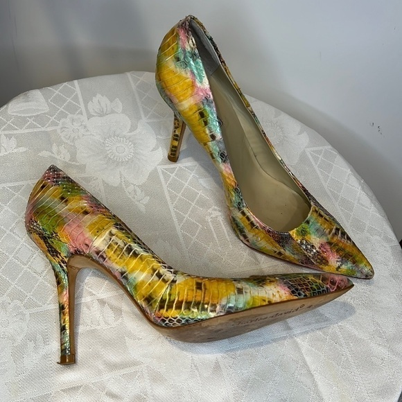 Charles David Sz 8.5 Snakeskin Pumps Heels - Picture 4 of 13